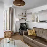 Idesende 20203 P Apartman *